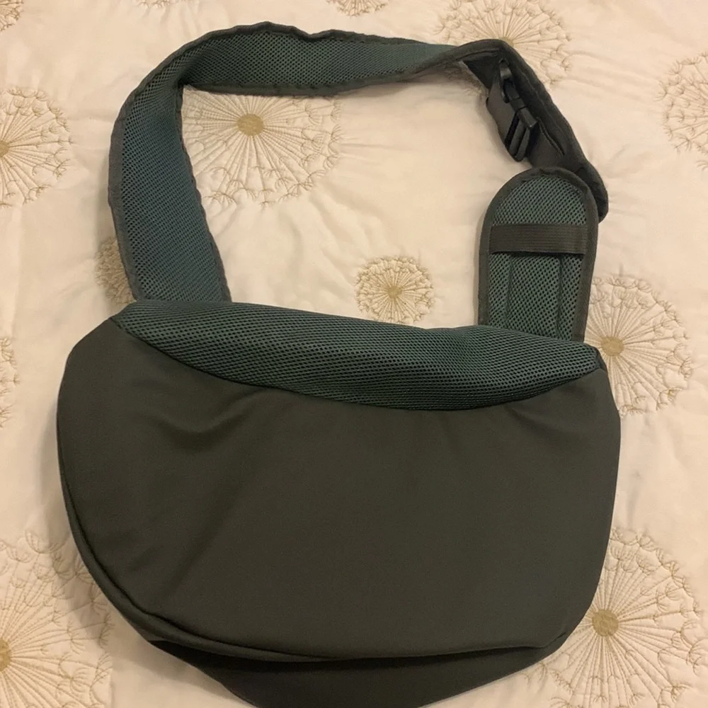 Medium dog sling